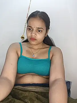 Snapshot of RAYI_123 chatting on February 2025 04:52:01 PM RAYI 123 online show from February 2025 04:52:01 PM