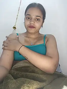 Snapshot of RAYI_123 chatting on February 2025 10:52:02 PM RAYI 123 online show from February 2025 10:52:02 PM