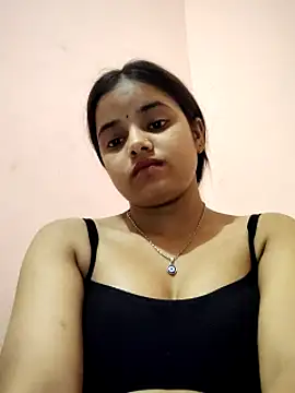 Snapshot of RAYI_123 chatting on February 2025 05:15:01 PM RAYI 123 online show from February 2025 05:15:01 PM