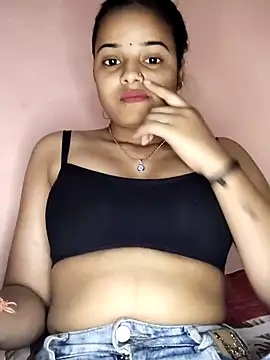 Snapshot of RAYI_123 chatting on March 2025 08:39:01 AM RAYI 123 online show from March 2025 08:39:01 AM