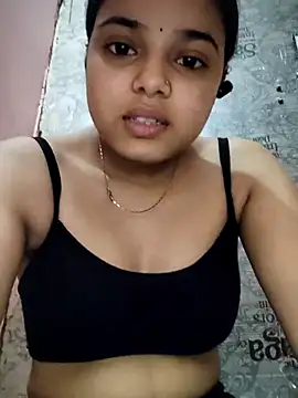 Snapshot of RAYI_123 chatting on September 2025 06:13:02 AM RAYI 123 online show from September 2025 06:13:02 AM