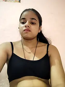 Snapshot of RAYI_123 chatting on September 2025 05:40:01 AM RAYI 123 online show from September 2025 05:40:01 AM