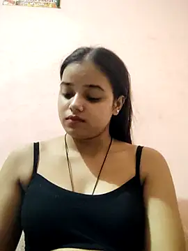 Snapshot of RAYI_123 chatting on October 2025 04:46:01 PM RAYI 123 online show from October 2025 04:46:01 PM