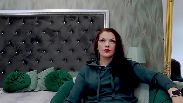 Snapshot of LissaAnn chatting on February 2025 05:36:02 PM LissaAnn online show from February 2025 05:36:02 PM