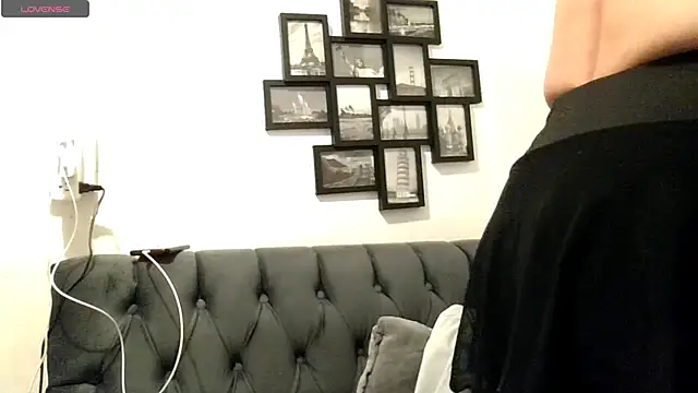 Snapshot of MirandaLatinaLovely chatting on October 2025 03:02:01 PM MirandaLatinaLovely online show from October 2025 03:02:01 PM