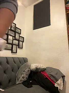 Snapshot of MirandaLatinaLovely chatting on November 2025 04:07:02 AM MirandaLatinaLovely online show from November 2025 04:07:02 AM