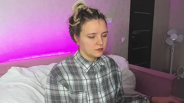 Jenny Jimmy online show from November 2025 12:57:02 AM