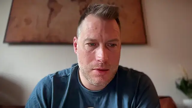 Snapshot of Christian87xxx chatting on April 2026 06:22:01 AM Christian87xxx online show from April 2026 06:22:01 AM