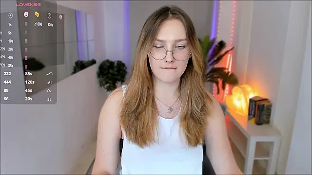 MaryWaddell online show from March 2025 03:56:01 AM