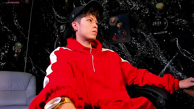 marcuscollins1  online show from February 2025 12:14:02 PM