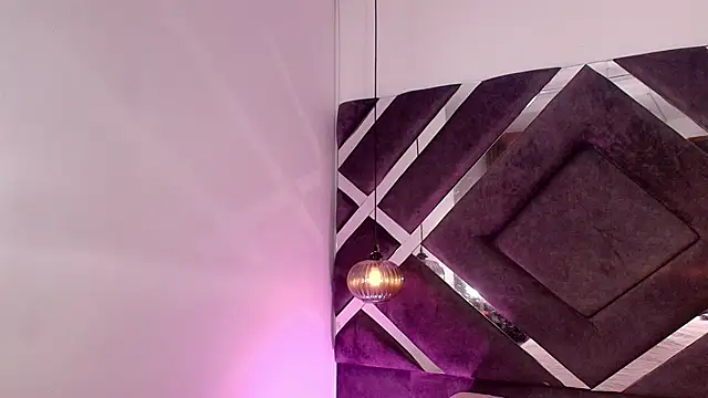 sara lopee1 online show from October 2025 12:57:02 PM