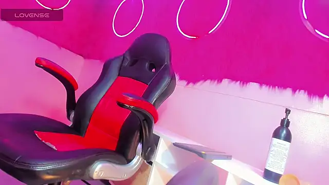 Snapshot of Chica_sexy_1 chatting on February 2025 06:35:01 AM Chica sexy 1 online show from February 2025 06:35:01 AM