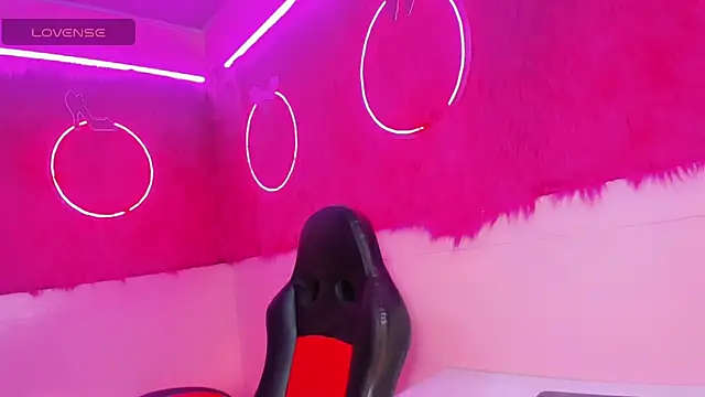 Snapshot of Chica_sexy_1 chatting on February 2025 09:37:01 AM Chica sexy 1 online show from February 2025 09:37:01 AM