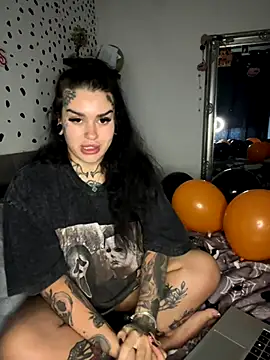 tempzzz12 online show from October 2025 08:00:02 AM