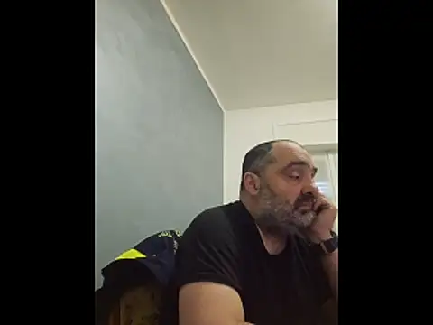 Snapshot of fuocovivo4 chatting on April 2026 04:59:01 PM fuocovivo4 online show from April 2026 04:59:01 PM