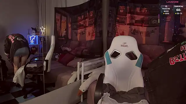 Snapshot of kaisajenner chatting on September 2025 07:16:01 PM kaisajenner online show from September 2025 07:16:01 PM