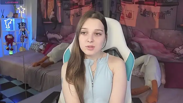 Snapshot of kaisajenner chatting on October 2025 01:50:01 AM kaisajenner online show from October 2025 01:50:01 AM