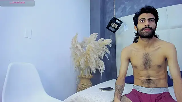 Arah issaa online show from October 2025 10:44:02 PM