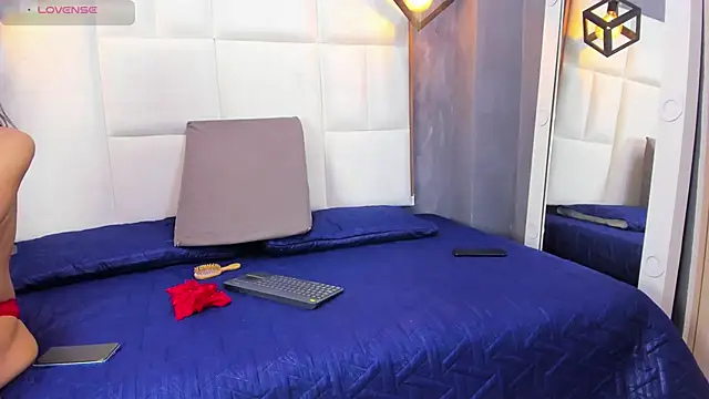 Arah issaa online show from November 2025 10:21:02 PM