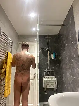 Jamesdeanmcqueen online show from January 2025 10:41:01 PM