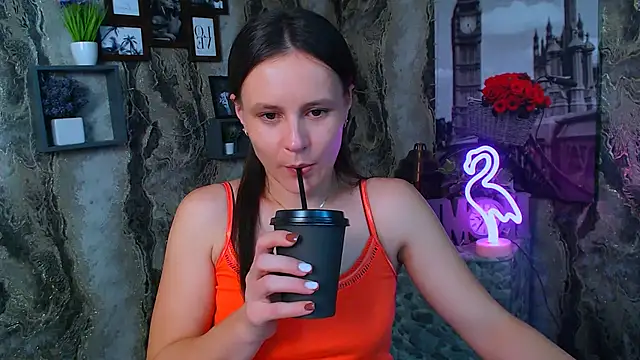 ValeriaHeart  online show from December 2025 01:20:02 PM