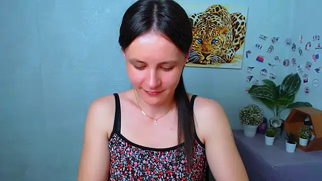 Snapshot of ValeriaHeart_ chatting on March 2026 01:15:01 PM ValeriaHeart online show from March 2026 01:15:01 PM