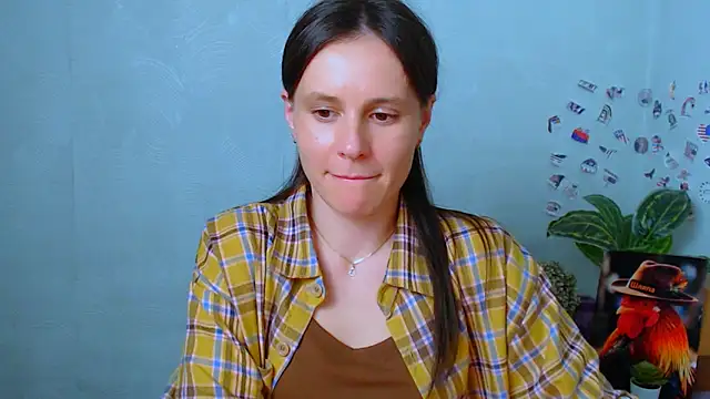 Snapshot of ValeriaHeart_ chatting on April 2026 01:36:02 PM ValeriaHeart online show from April 2026 01:36:02 PM