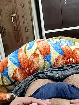 Snapshot of Hot_funky_boy chatting on February 2025 04:14:02 PM Hot funky boy online show from February 2025 04:14:02 PM