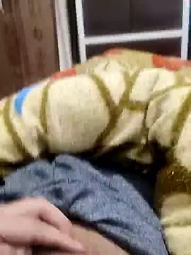 Snapshot of Hot_funky_boy chatting on February 2025 04:35:02 PM Hot funky boy online show from February 2025 04:35:02 PM