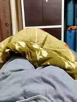 Snapshot of Hot_funky_boy chatting on March 2025 06:34:01 PM Hot funky boy online show from March 2025 06:34:01 PM