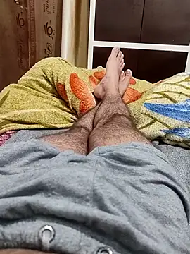 Snapshot of Hot_funky_boy chatting on March 2025 06:52:01 PM Hot funky boy online show from March 2025 06:52:01 PM