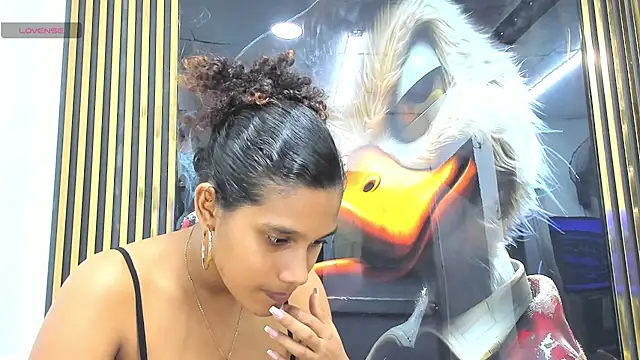 Snapshot of michell78sexy chatting on April 2026 04:17:01 AM michell78sexy online show from April 2026 04:17:01 AM