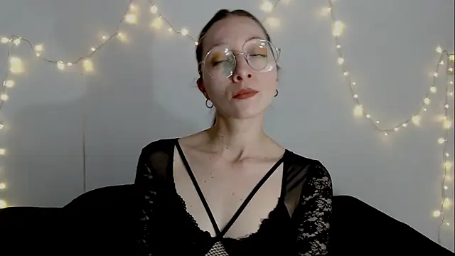 Snapshot of Carlin_Diaz chatting on March 2026 10:36:01 PM Carlin Diaz online show from March 2026 10:36:01 PM