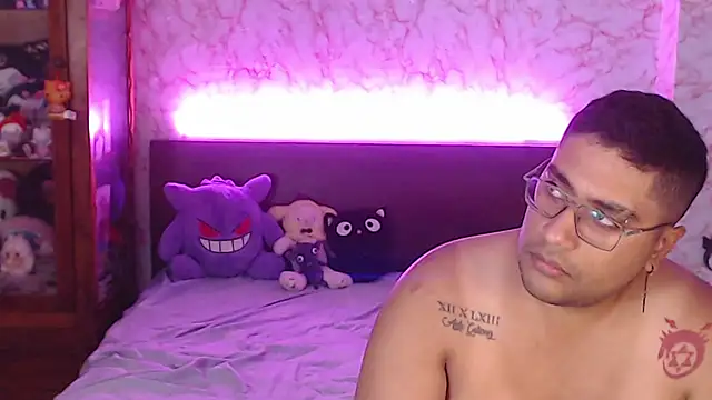 Snapshot of AriYokai chatting on March 2026 12:49:01 AM AriYokai online show from March 2026 12:49:01 AM