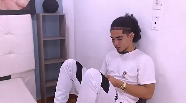 LihanJor 23 online show from February 2025 06:56:01 AM