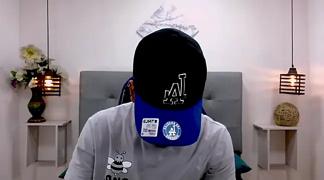 LihanJor 23 online show from March 2025 03:41:02 AM