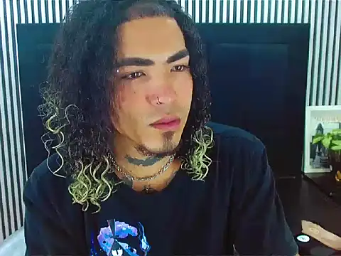 LihanJor 23 online show from September 2025 12:51:02 PM