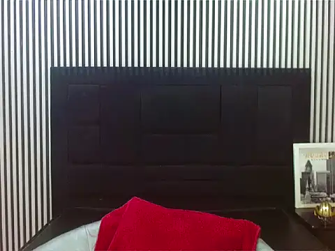 LihanJor 23 online show from September 2025 12:42:01 PM