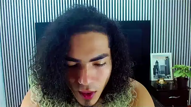 LihanJor 23 online show from September 2025 12:43:02 PM