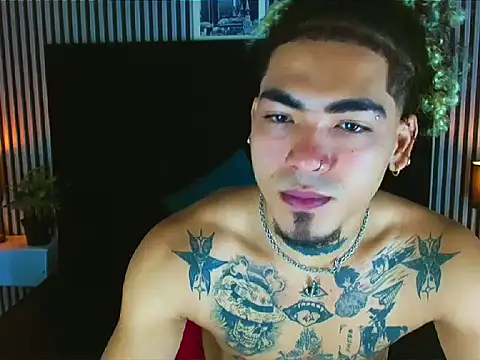 LihanJor 23 online show from October 2025 01:21:01 PM