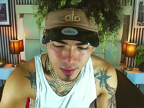 LihanJor 23 online show from November 2025 01:25:02 PM