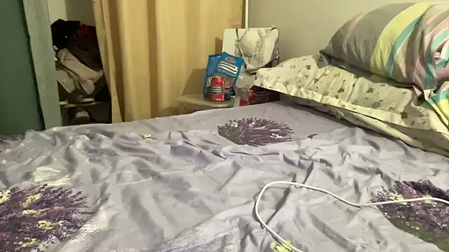 shineofcrazy online show from September 2025 11:26:01 PM