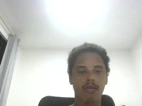 Snapshot of ONegodoce25 chatting on April 2026 08:28:01 PM ONegodoce25 online show from April 2026 08:28:01 PM