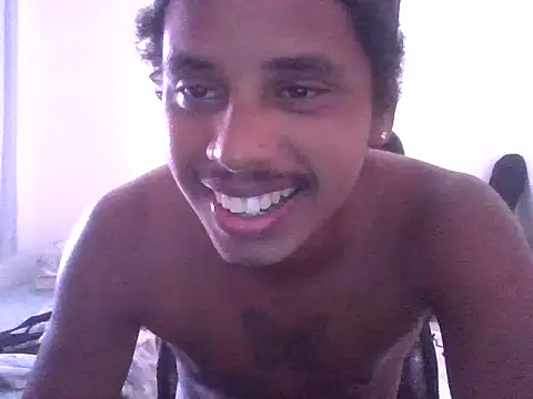 ONegodoce25 online show from May 2026 03:38:02 PM