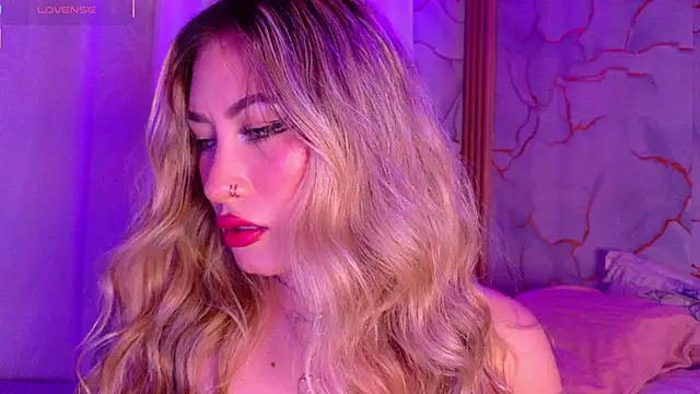 Snapshot of Lally_Valencia__ chatting on March 2026 07:24:02 AM Lally Valencia online show from March 2026 07:24:02 AM