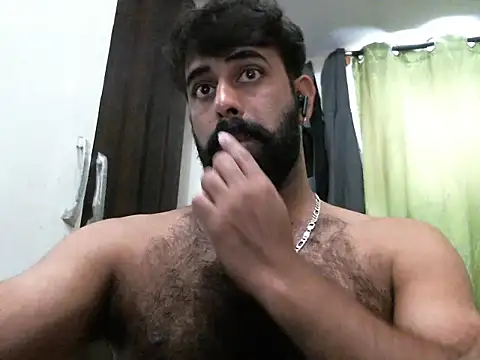 Snapshot of indianhairybull chatting on February 2025 04:37:02 AM indianhairybull online show from February 2025 04:37:02 AM