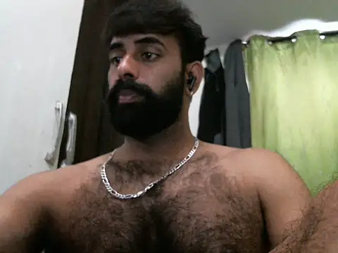 Snapshot of indianhairybull chatting on February 2025 04:28:02 AM indianhairybull online show from February 2025 04:28:02 AM