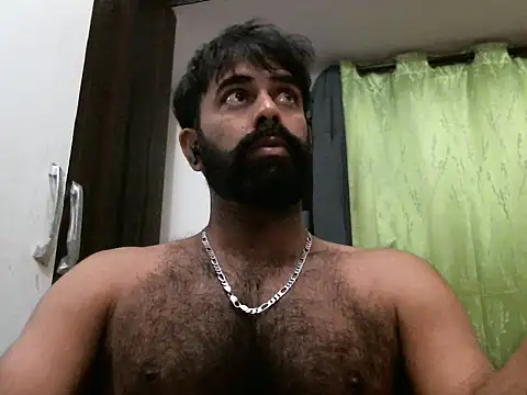 Snapshot of indianhairybull chatting on February 2025 12:32:01 AM indianhairybull online show from February 2025 12:32:01 AM