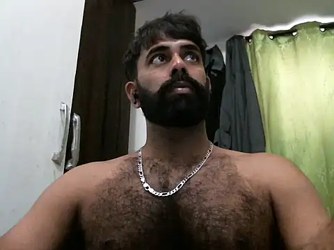 Snapshot of indianhairybull chatting on March 2025 04:25:02 AM indianhairybull online show from March 2025 04:25:02 AM