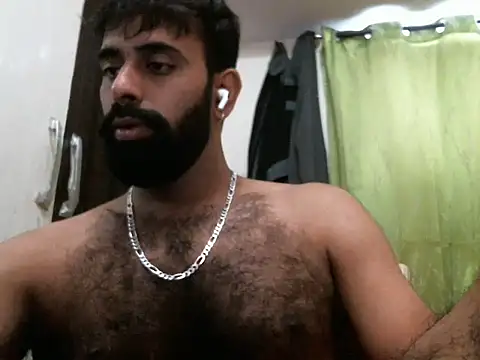 Snapshot of indianhairybull chatting on November 2025 05:29:02 AM indianhairybull online show from November 2025 05:29:02 AM